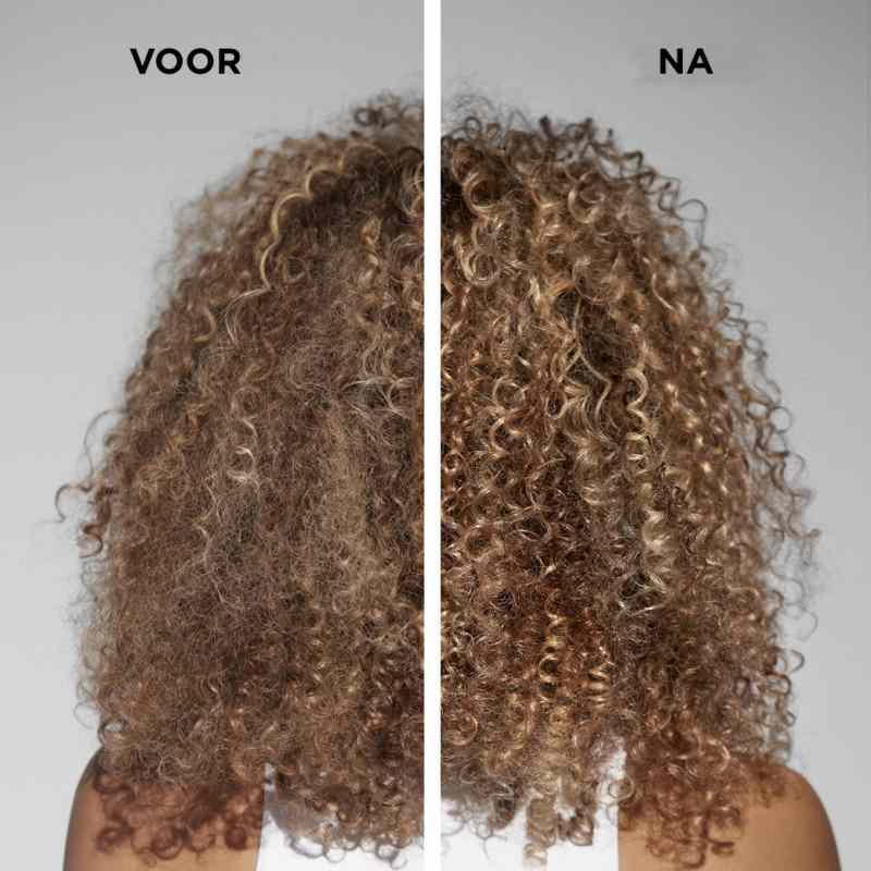 Kérastase Curl Manifesto Bain Hydratation Douceur Shampoo voor Krullen Before & After