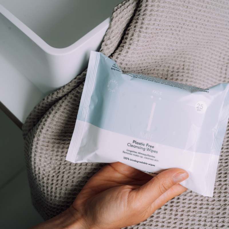 Naïf Care Plastic Free Cleansing Face Wipes