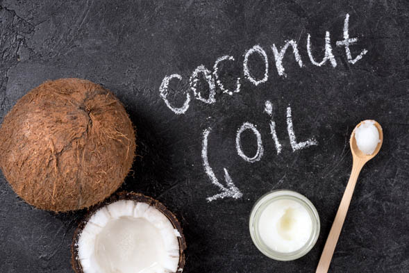 Wantrouwen meloen onderpand Kokosolie: 7x redenen waarom het een wondermiddel is voor je haar!